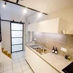 La Petite Ourse - De Charme Citadin Apartman *